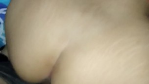 Dándole duro como perrito