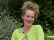 Ersties - Sonniges Solo mit der schwangeren Helena im Garten 15/16