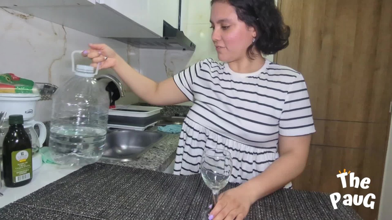 My best friend's mom lets me try the MILF experience - Free Sex Video - RedTube