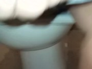 Listen to that golden shower 😍😍 1/16