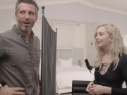 PETITE BLONDE QUEEN Lexi Lore Brings Da Energy For Her Hot Blind Date 5/16