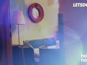 Frida Sante Fucked In The Bathroom By Horny Stud - HORNY HOSTEL 3/16