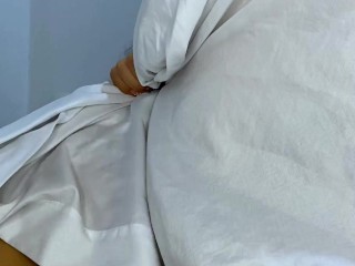 naked and I love getting my pussy wet
