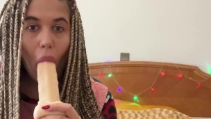 big milf sucks a dildo