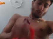 Kız arkadaşını sikiyor 4/16