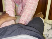 LLEGA NAVIDAD Y LO QUE LE PIDO A MI COMPAÑERA DE CUERTO ES SU MOJADO COÑO ROSADO 4/16