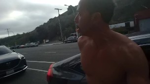 Fitness Fapping naked in front of rushing traffic (pre cum but kept going)