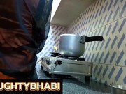 रसोई में मेरी खुजली वाली चूत की चुदाई! 6/16