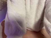 動けない状態で手コキされまくり…しかもめっちゃエロい言葉責め❤️‍🔥 1/16