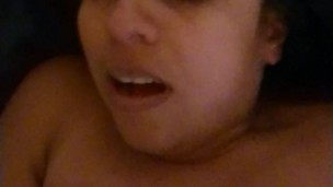 milf puta ... como es mi cara de orgasmo.. aunque multiorgasmica con muy pocos