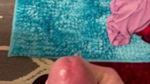 My big dick.cumming solo