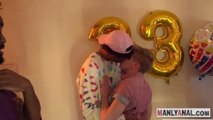 Horny twink gobbling cocks in blowbang