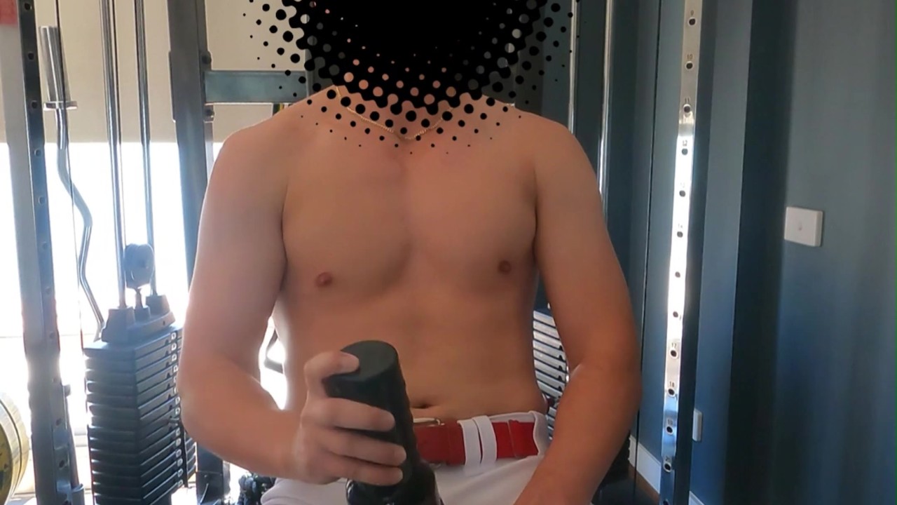 Baseball boy wanks after gym - Free Sex Video - RedTube