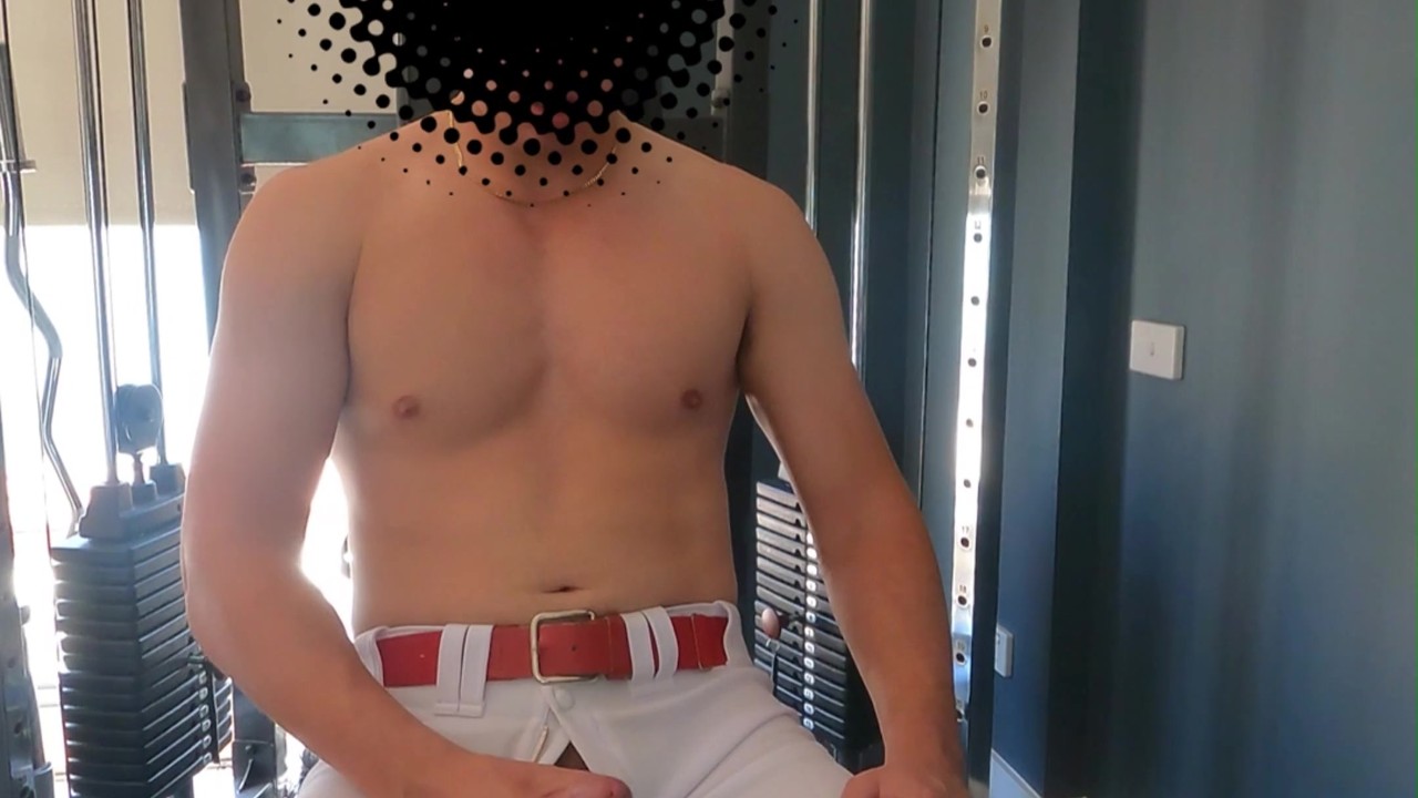 Baseball boy wanks after gym - Free Sex Video - RedTube