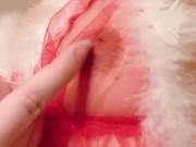【日本人 素人 個人撮影】スケスケのサンタコスプレから覗く乳首とクリトリスを激しくコリコリ愛撫する、がに股開脚立ちオナニー 6/16