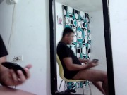 masturbandose colombiando de verga grande en la webcam 10/16