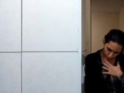 Peguei meu marido batendo uma no chuveiro e fiz ele me foder gostos 1/16