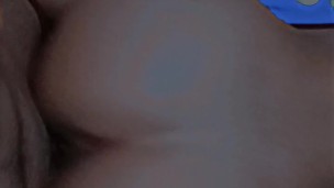 Estoy muy cachonda y mi hermanastro me folla el coño