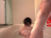 Chubby fat slut Vanilla Faith Ardalan takes a bath
