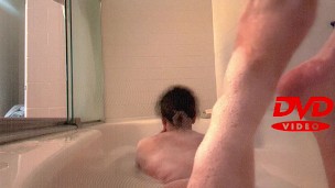 Chubby fat slut Vanilla Faith Ardalan takes a bath