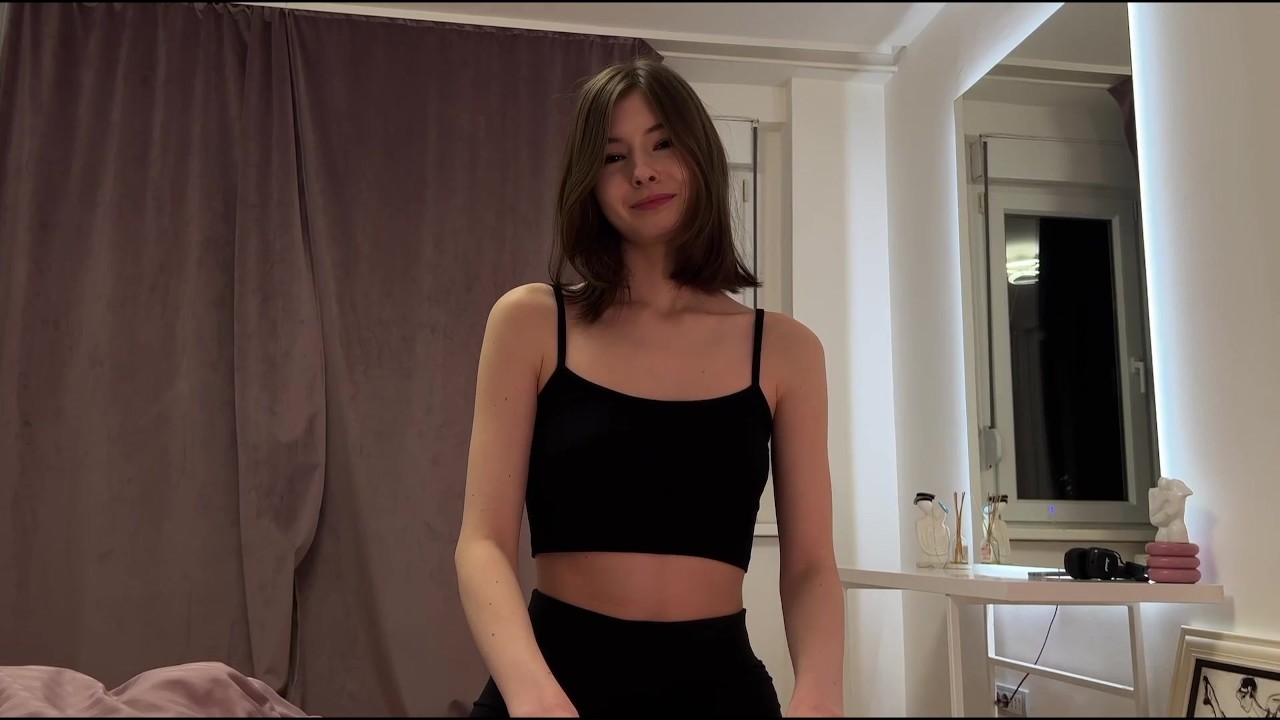 Cum inside his sister's friend - RedTube