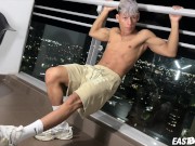 Nathan Hughes is yet another new model we had pleasure to work with. Athletic muscular Nathan has nice muscles he does not he 1/16