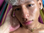 Nathan Hughes is yet another new model we had pleasure to work with. Athletic muscular Nathan has nice muscles he does not he 9/16