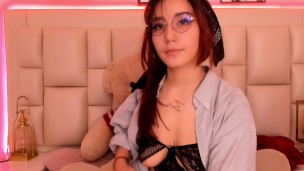 I'm looking for a naughty guy who likes to experience new sensations with a depraved redhead