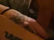 J’aime sucer ça grosse bite 15/16