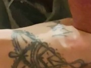 J’aime sucer ça grosse bite 4/16