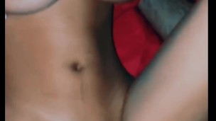 AMIGA DE LA UNIVERSIDAD TIENE EL COÑO BIEN APRETADO Y JUGOSO