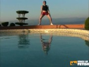 Experienced dude with big cock bangs deep step sister of his friend in her house 1/16