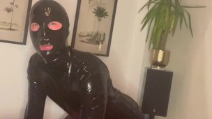 Latex Master Has Cock Worshipped By Gimp Fuck Hole