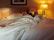 Baise au réveil 4/16