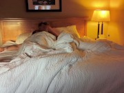 Baise au réveil 6/16