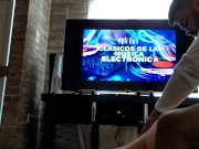 Ejercicios calientes en casa me llevaron a culiar con mi  10/16