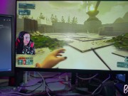 Newbie Streamer takes Her First Donate under table 5/16