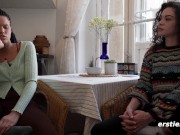 Ersties - Heiße Finger-Action in der sturmfreien WG mit Tabea und Cataleya 14/16