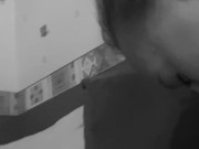 J’aime enfoncer ça grosse bite dans ma bouche 1/16