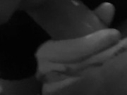 J’aime enfoncer ça grosse bite dans ma bouche 15/16