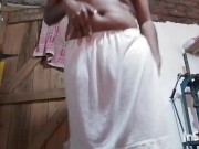 ගම්බද ලස්සන කෙල්ල් ඇඳුම් මාරැ කරනවා - Village Girl Dress Changing 12/16