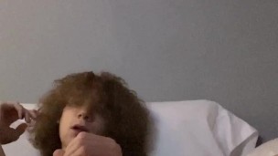 Teen femboy fingering himself :3