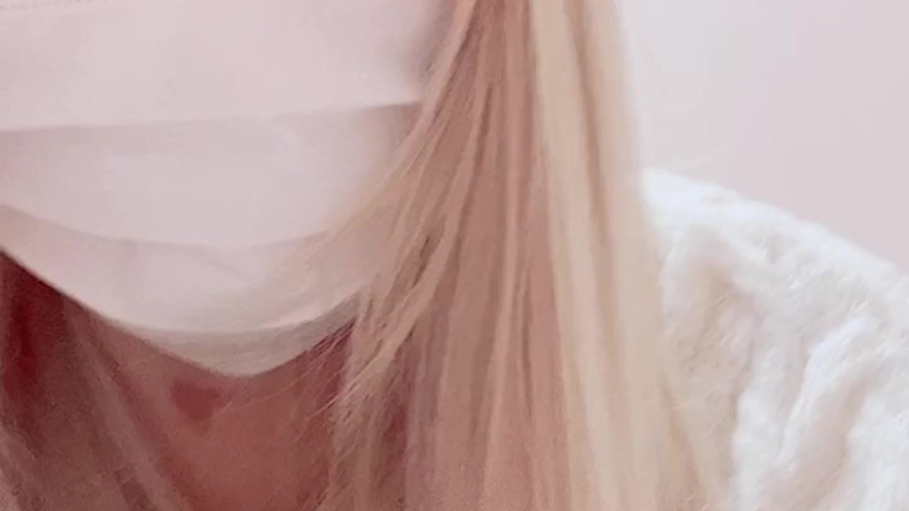 ギャル風の男の娘が公衆トイレで露出オナニーする（録画切れてた^^; - Video di sesso gratis - RedTube
