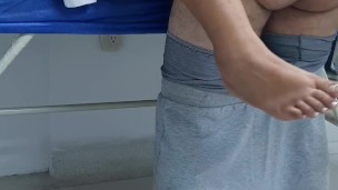 enfermera caliente se coje a su paciente en la camilla del hospital (melody taly