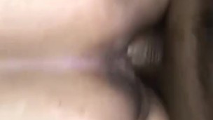 Me pide por atrás y la consiento