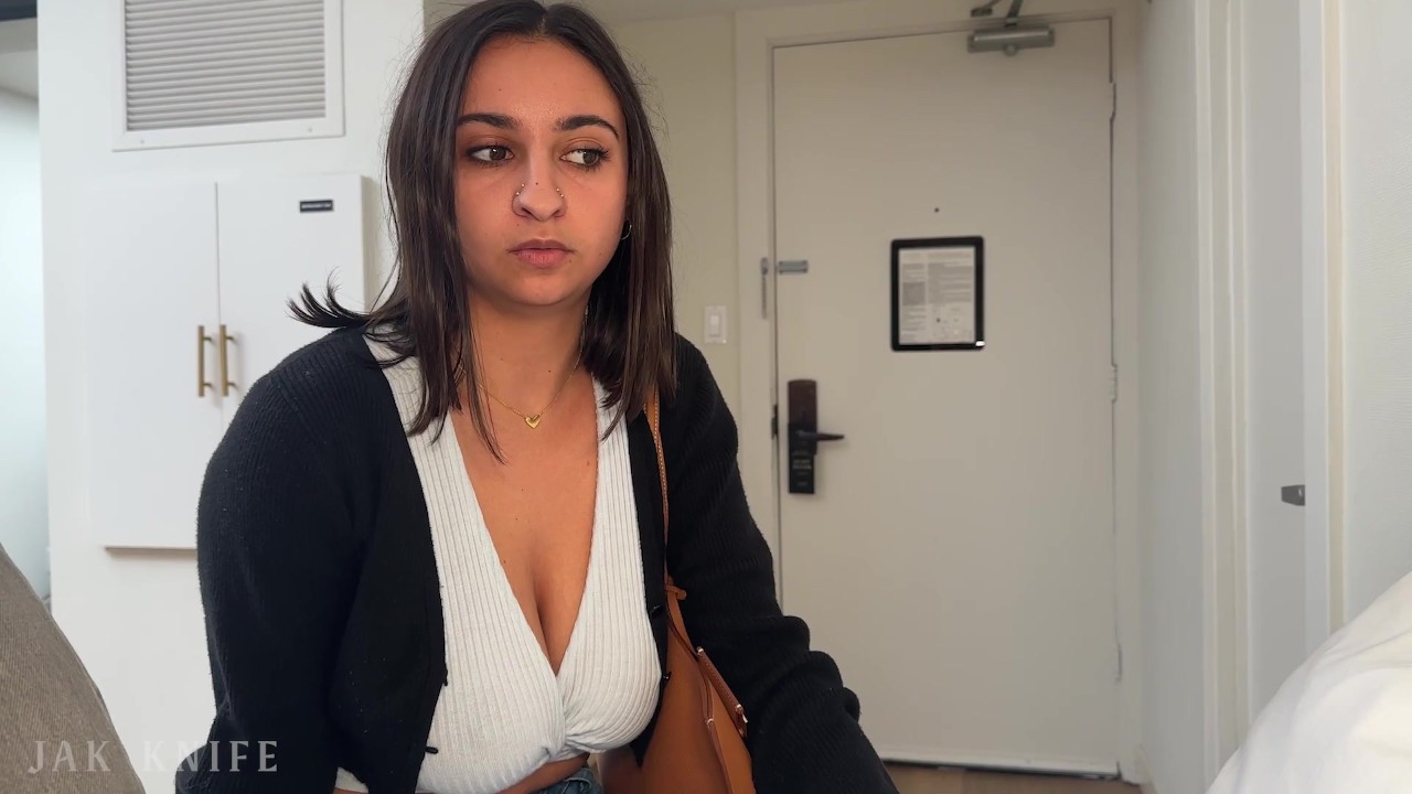 Big titty coworker says NO to CONDOM during business trip hookup - Free Sex Video - RedTube