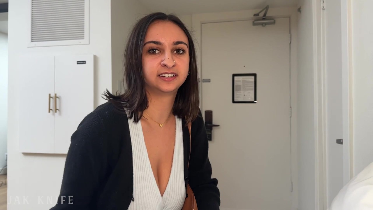 Big titty coworker says NO to CONDOM during business trip hookup - Free Sex Video - RedTube