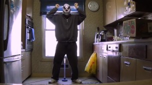 A Load A Day Keeps The Wrinkles Away (music video)