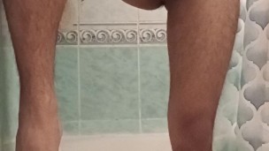 nig dick with hands and wet ass wants you. Lick my ass 😋