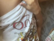 Culona masajeando su Hermoso Clitoris por la mañana 1/16